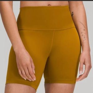 Wunder Train Short. 6 in inseam. Size 8